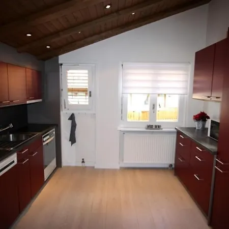 Sleeps 8 Wifi