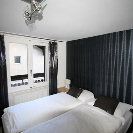 Appartement Sleeps 8 Wifi